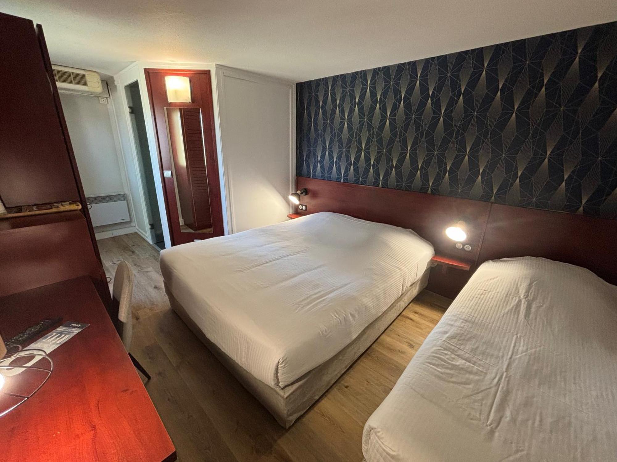 Kyriad Bordeaux Lormont Exterior foto