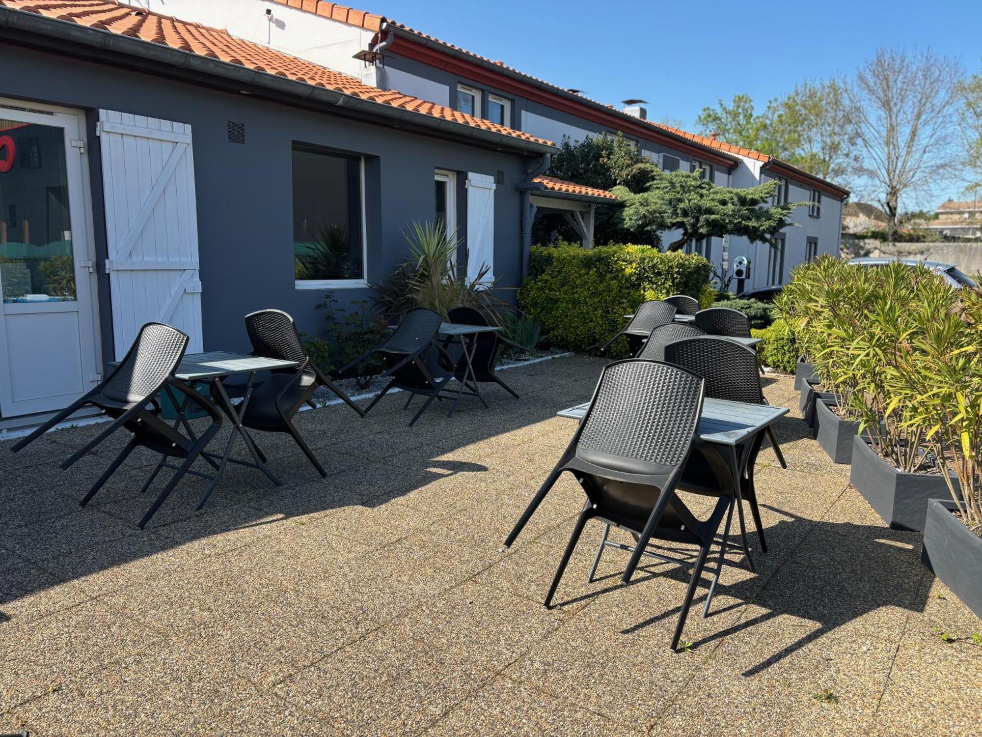Kyriad Bordeaux Lormont Exterior foto