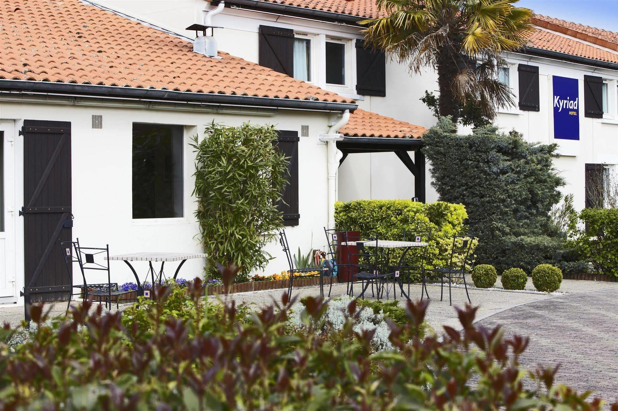 Kyriad Bordeaux Lormont Exterior foto